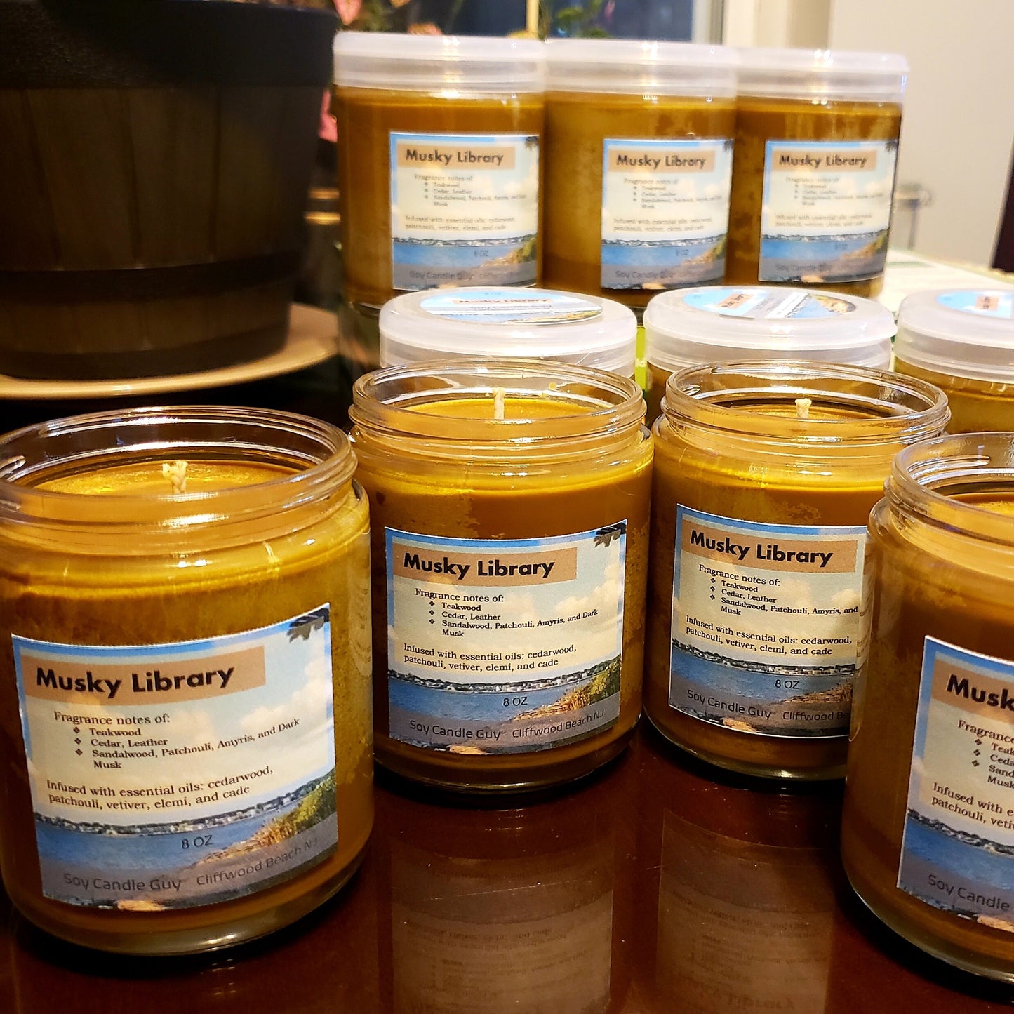 Musky Library - Soy Candle