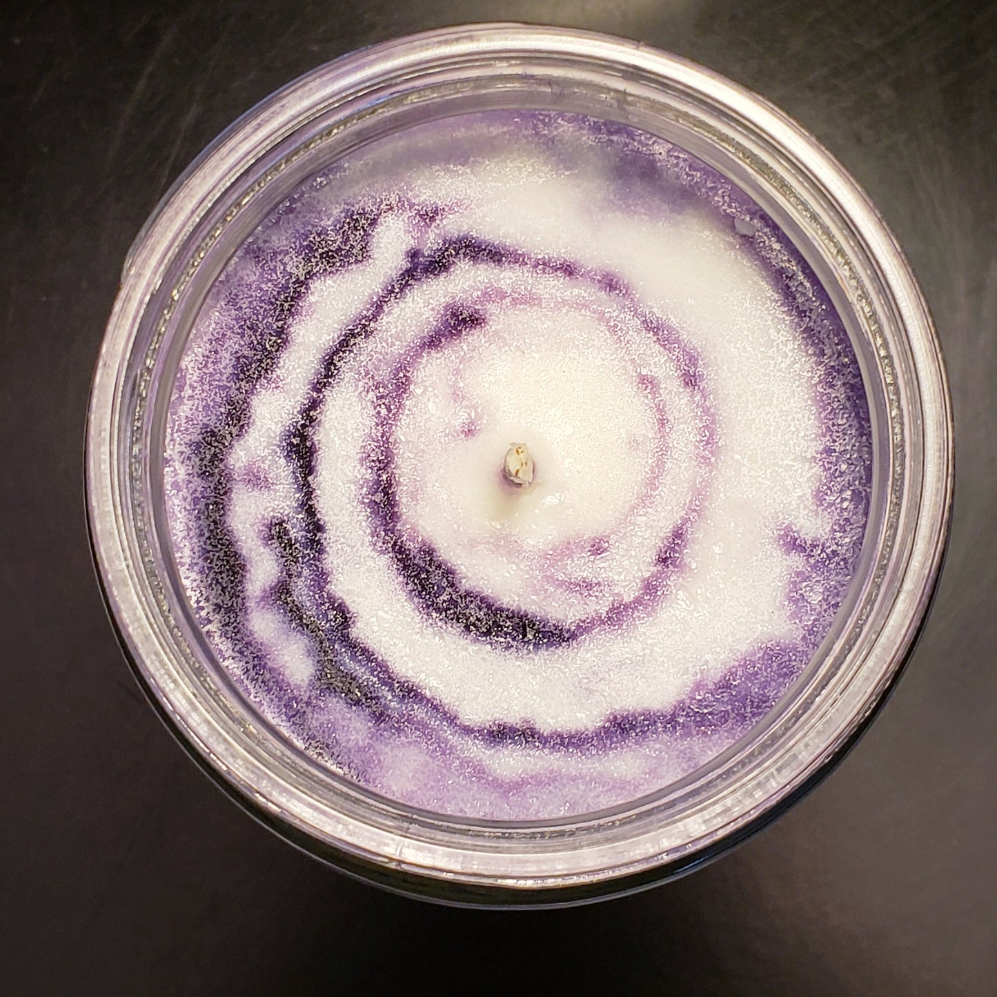 La'Ven Derwood - Soy Candle