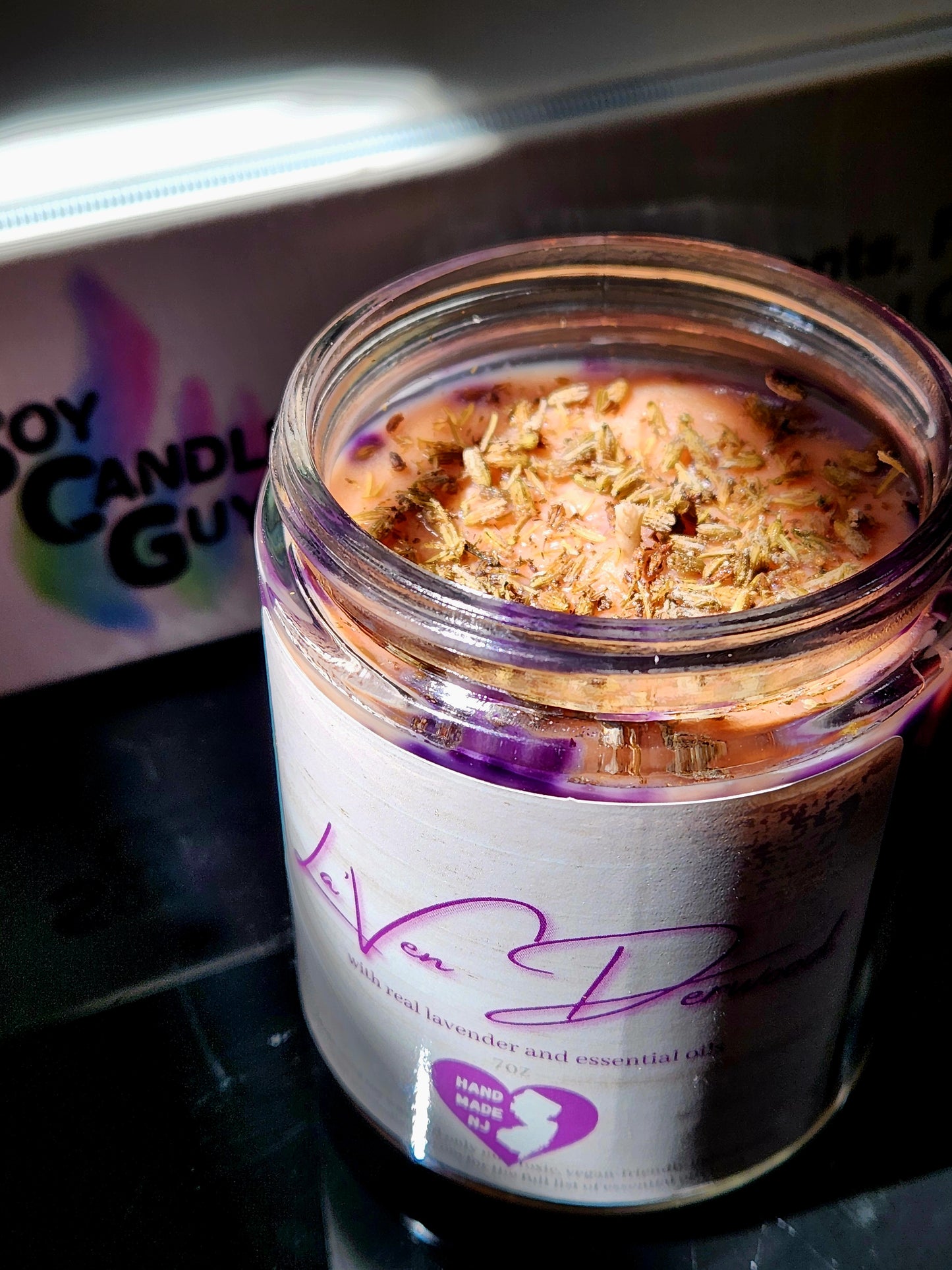 La'Ven Derwood - Soy Candle