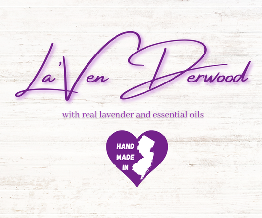 La'Ven Derwood - Soy Candle